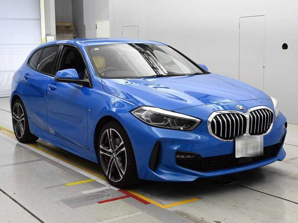 BMW 1-SERIES