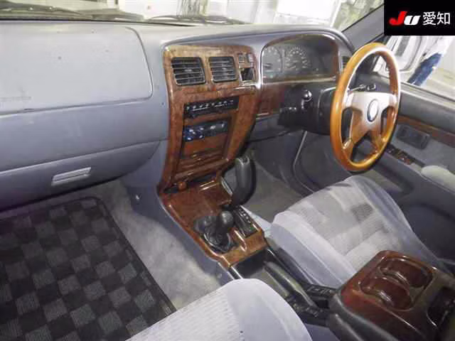 TOYOTA HILUX SURF