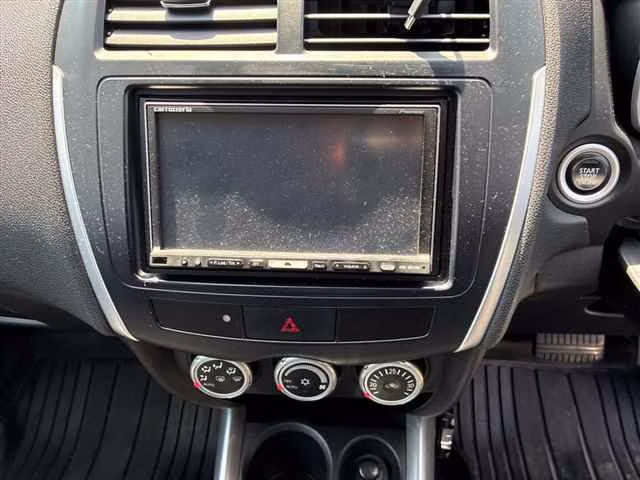MITSUBISHI RVR