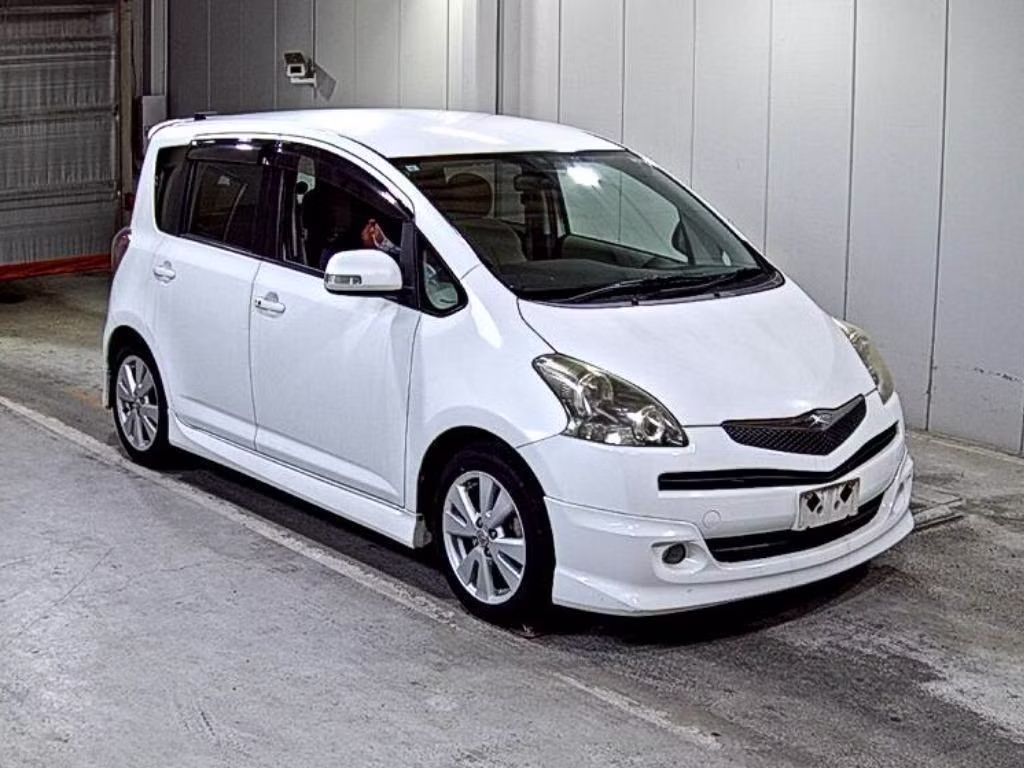 TOYOTA RACTIS