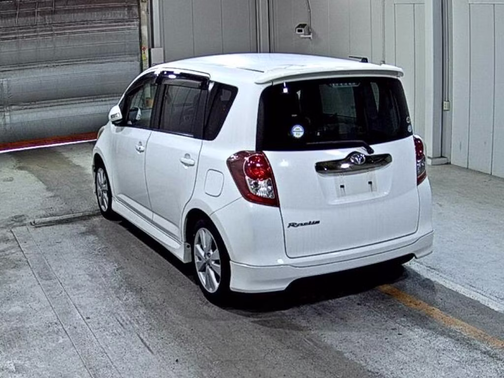 TOYOTA RACTIS