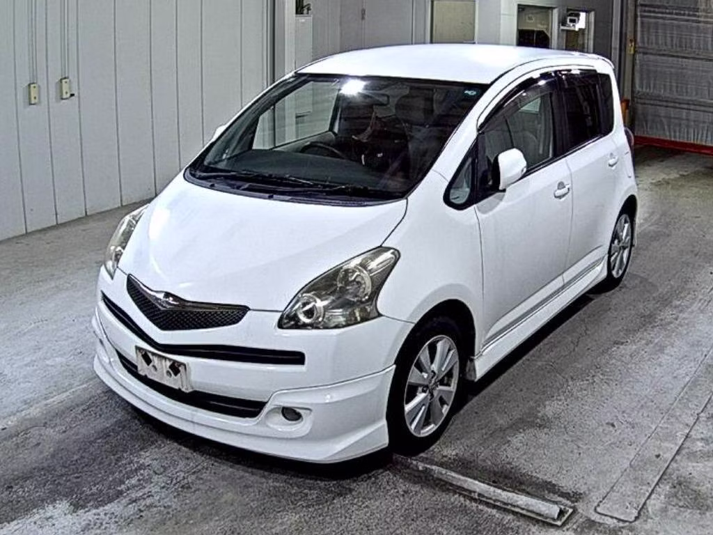 TOYOTA RACTIS