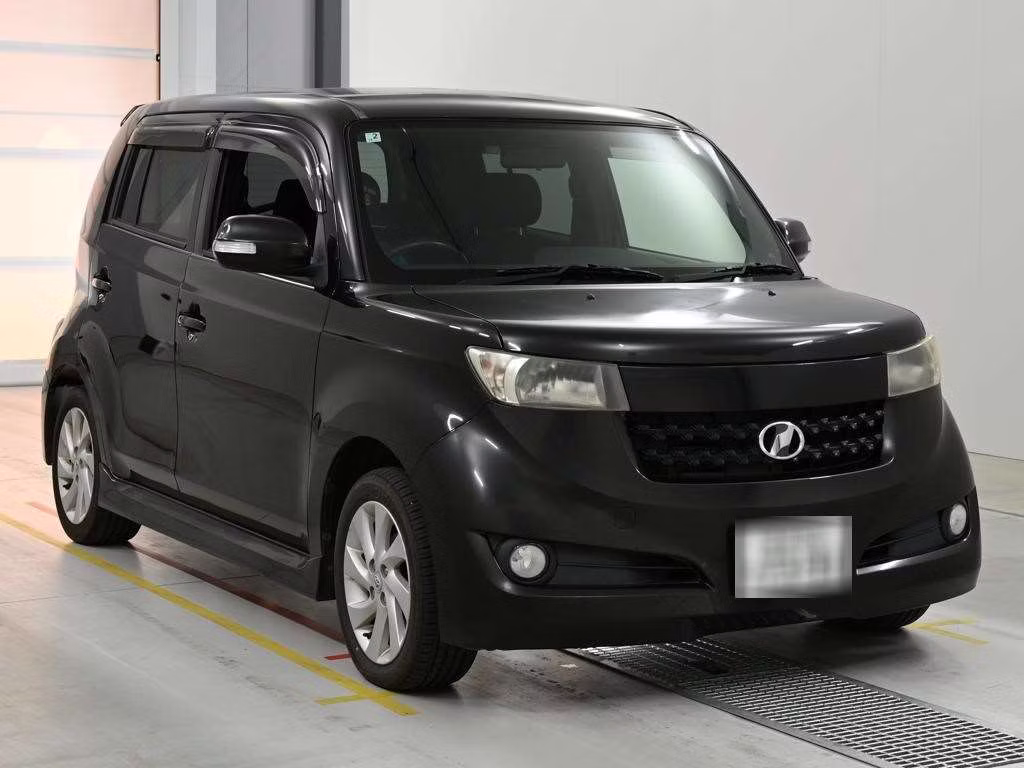 TOYOTA BB