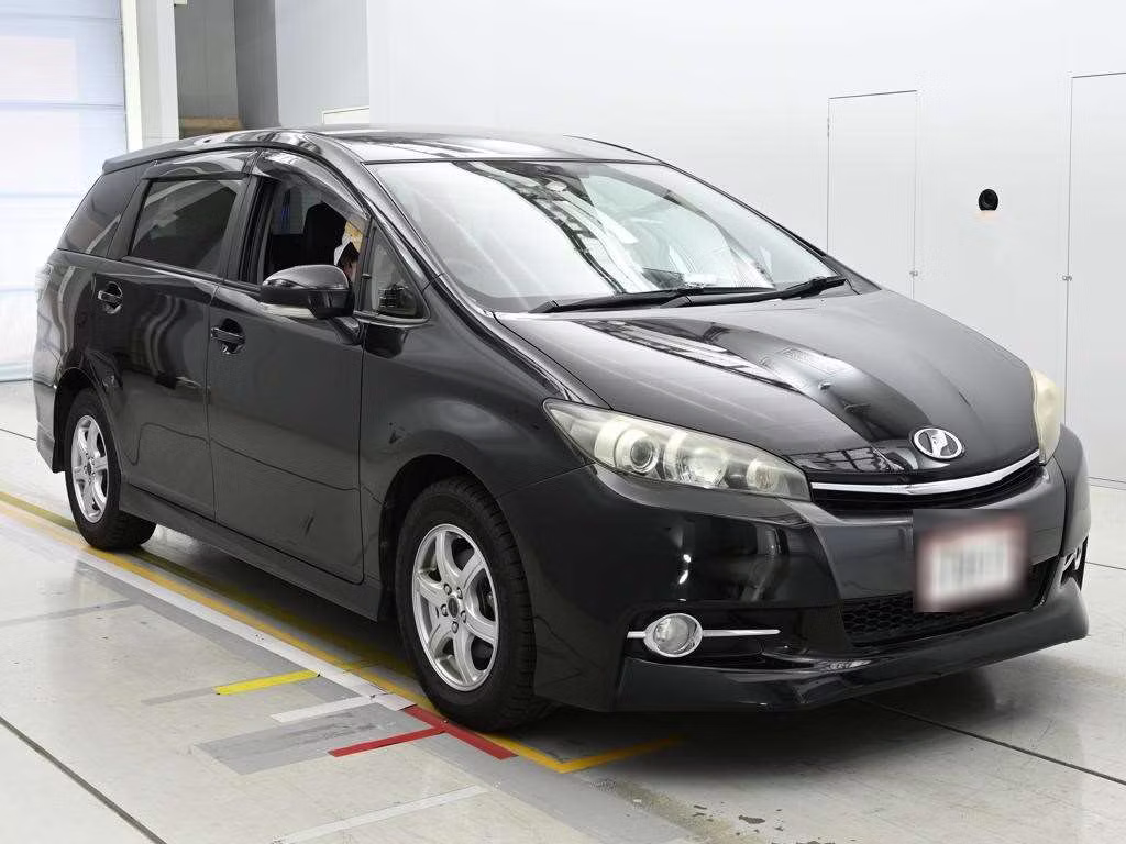 TOYOTA WISH