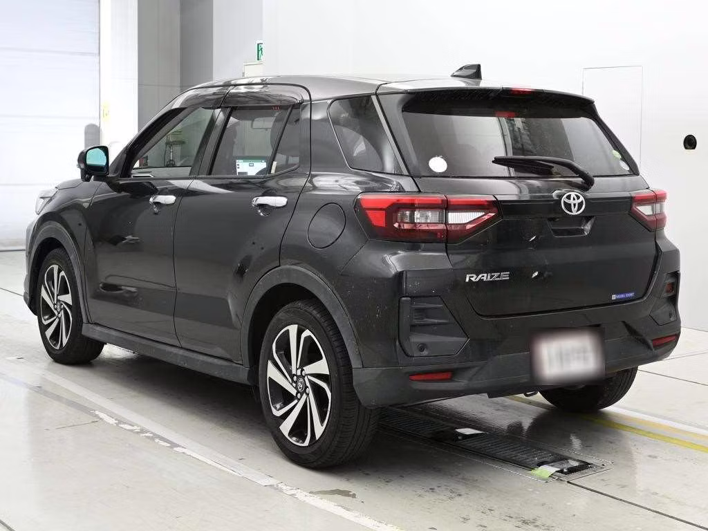 TOYOTA RAIZE