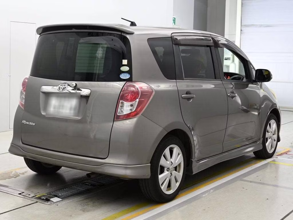 TOYOTA RACTIS