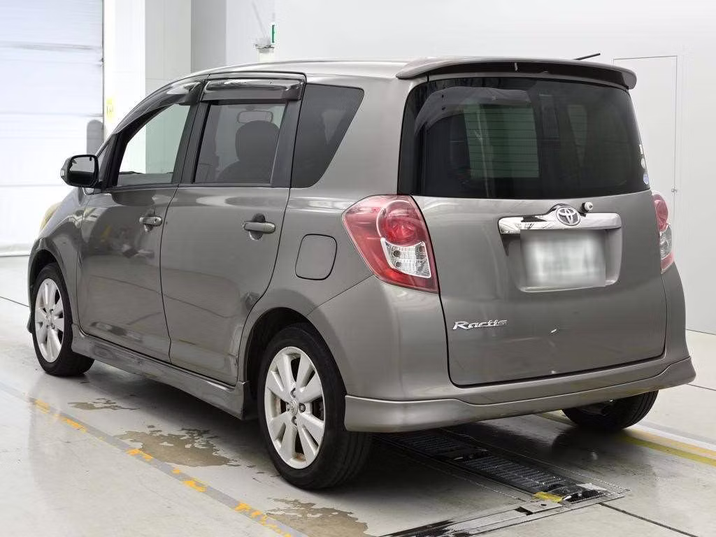 TOYOTA RACTIS