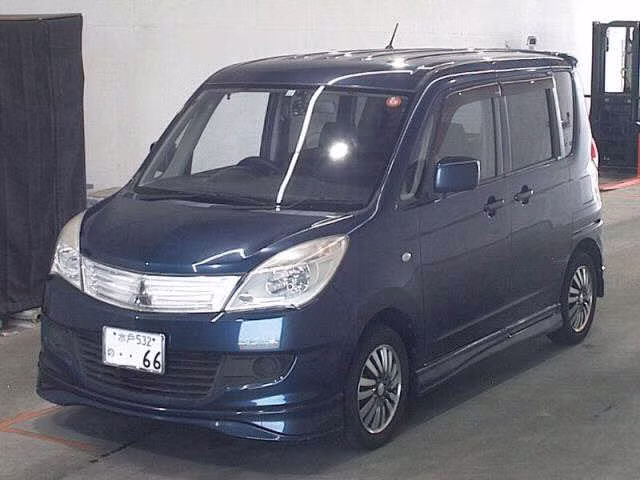 MITSUBISHI DELICA D:2