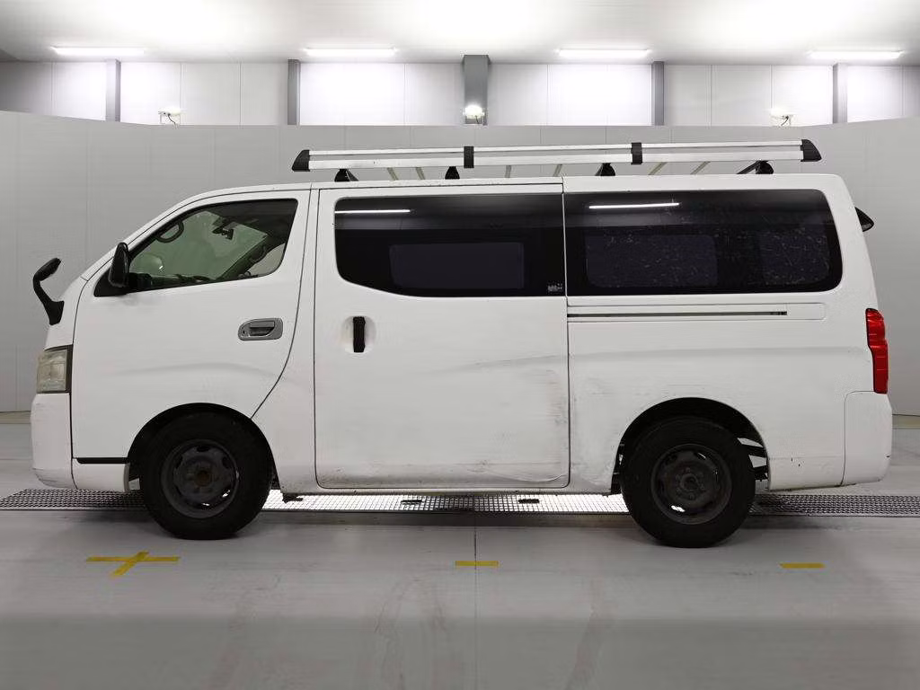 NISSAN NV350 CARAVAN