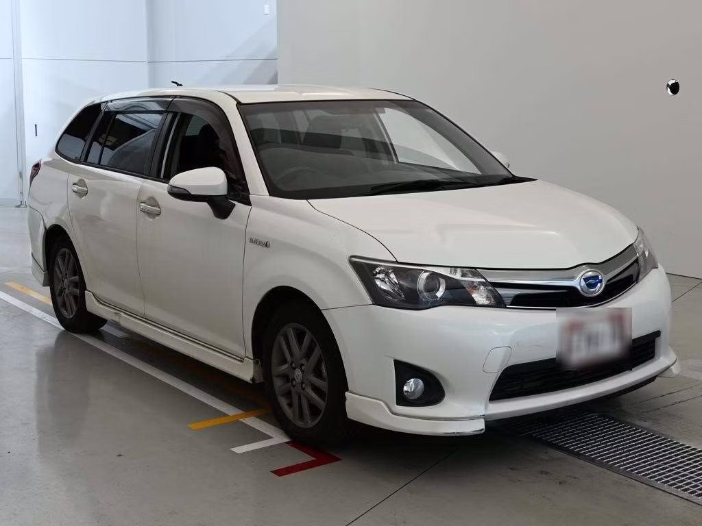 TOYOTA COROLLA FIELDER