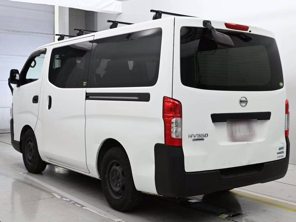 NISSAN NV350 CARAVAN