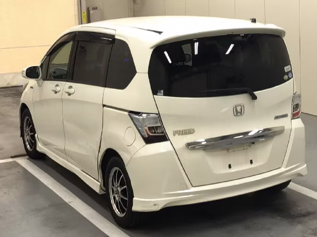 HONDA FREED
