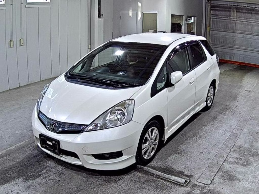 HONDA FIT SHUTTLE