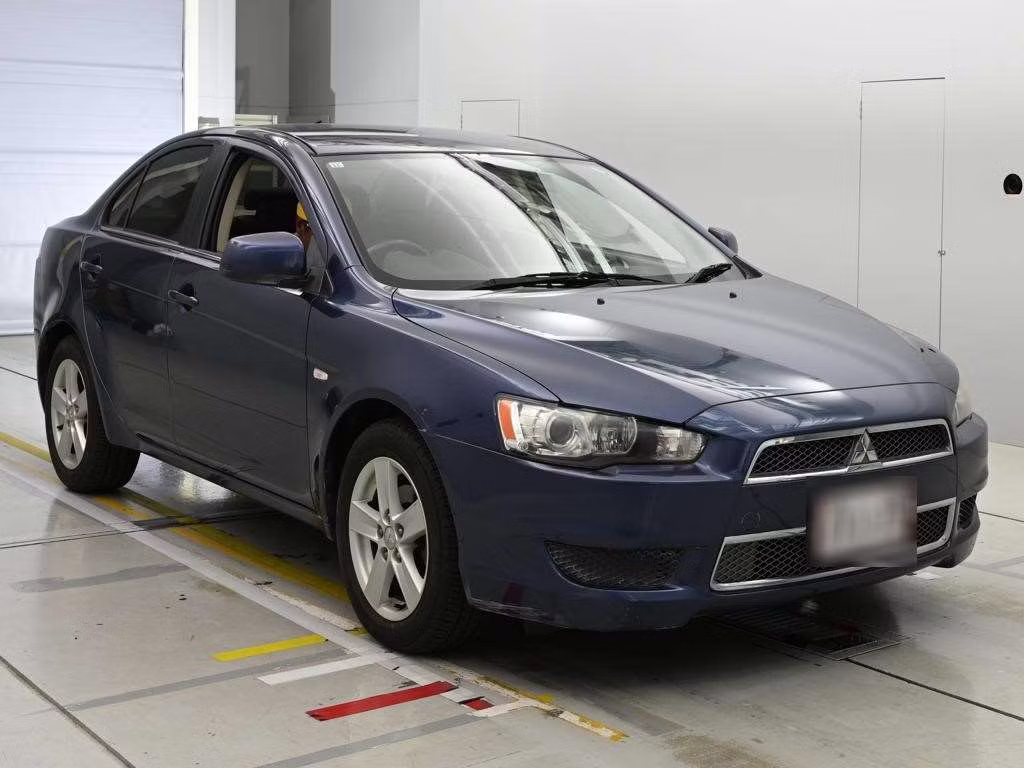 MITSUBISHI GALANT FORTIS
