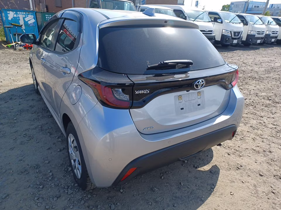 TOYOTA YARIS