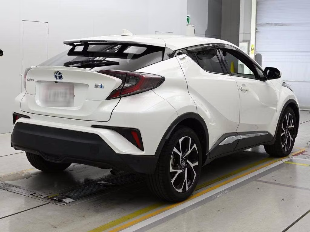 TOYOTA C-HR