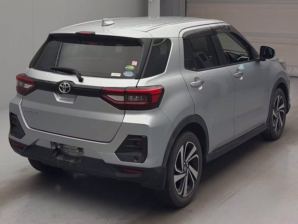 TOYOTA RAIZE