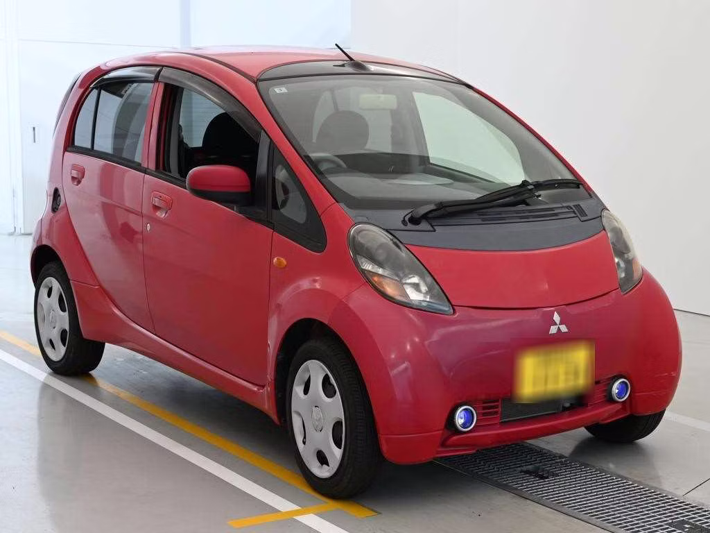 MITSUBISHI I
