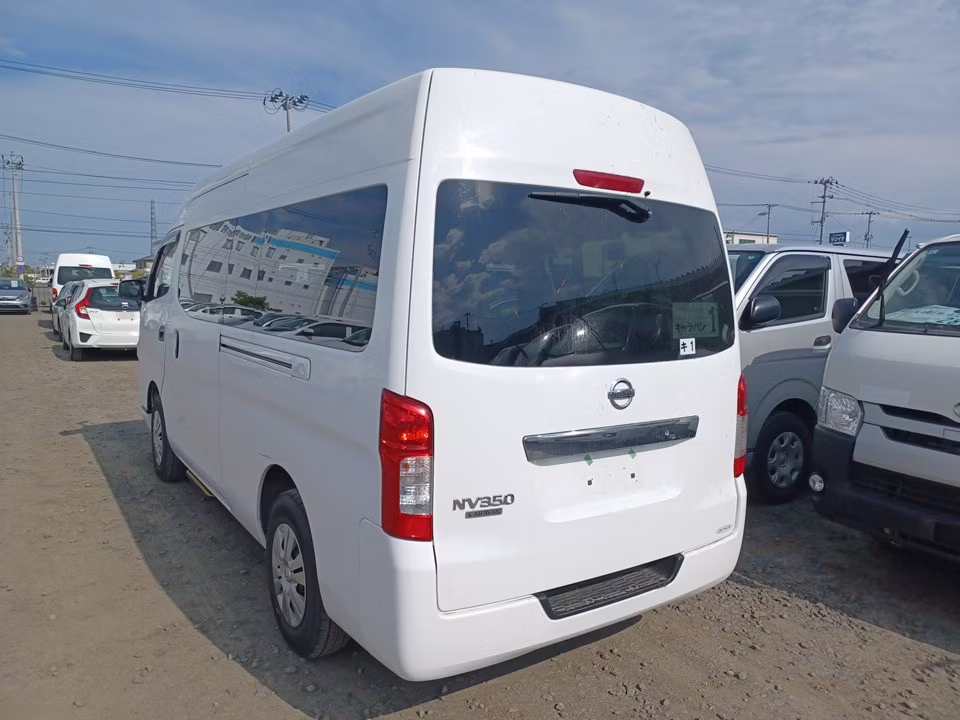 NISSAN NV350 CARAVAN