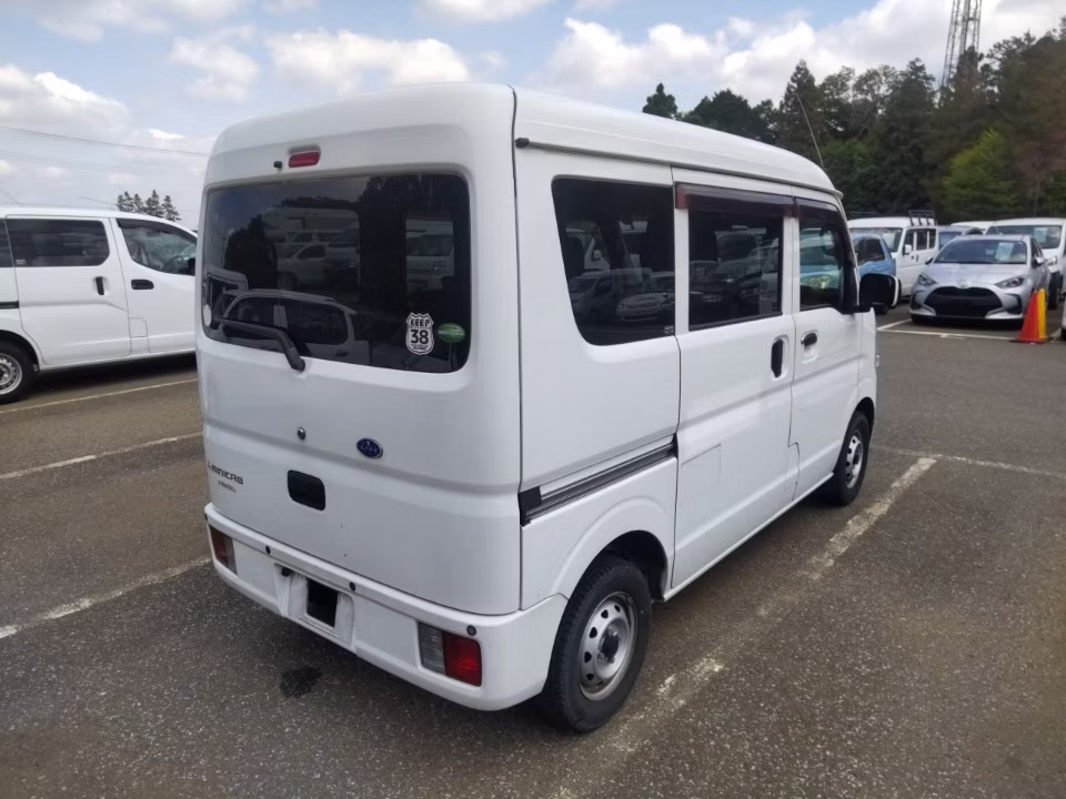 MITSUBISHI MINICAB