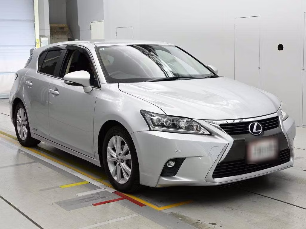 LEXUS CT200H