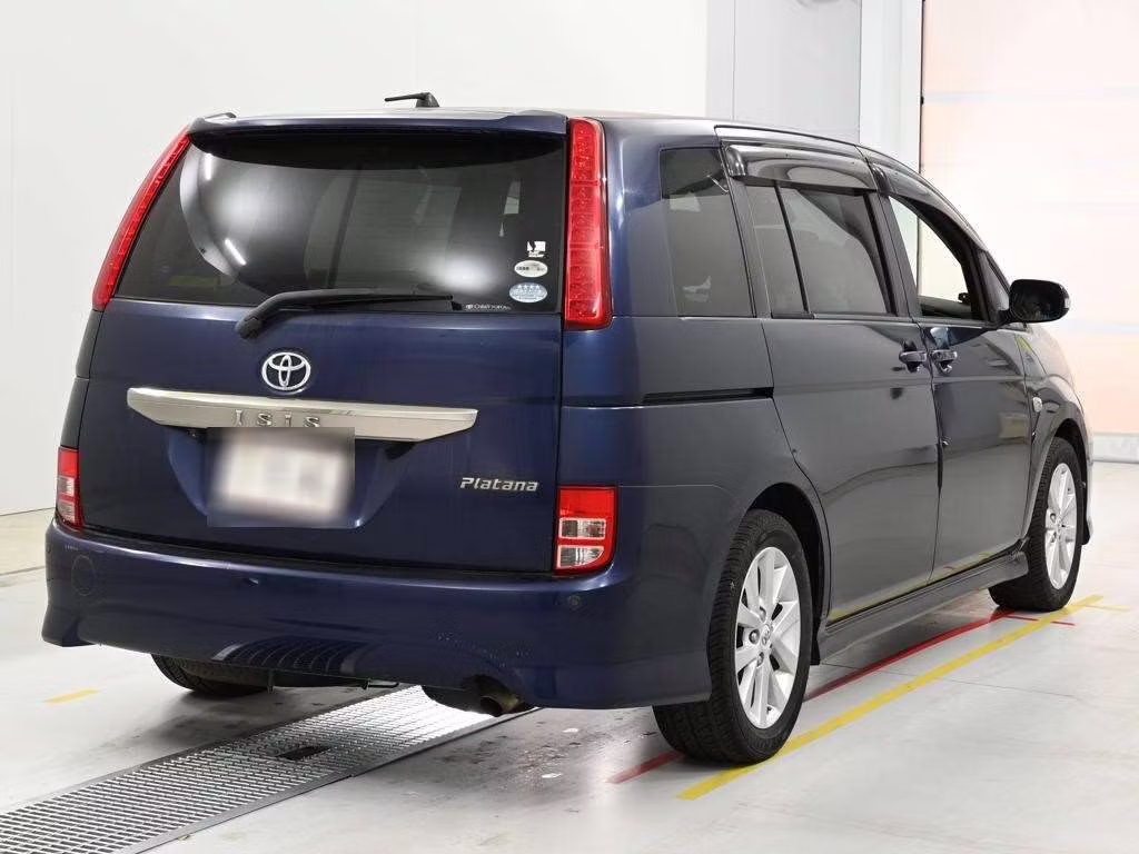 TOYOTA ISIS