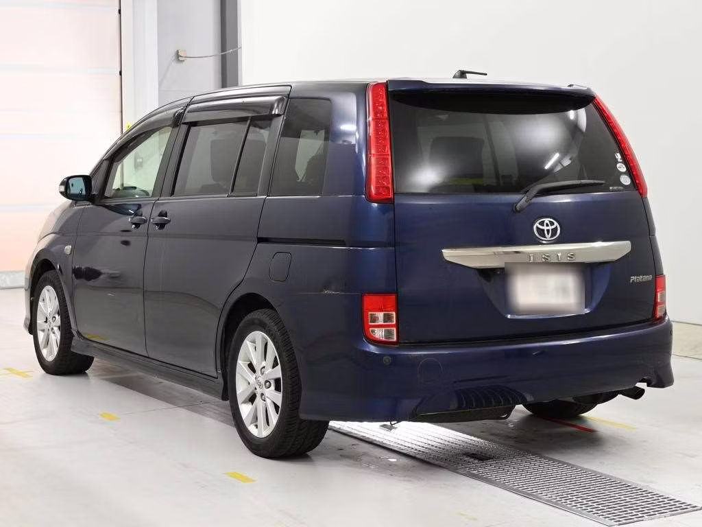 TOYOTA ISIS