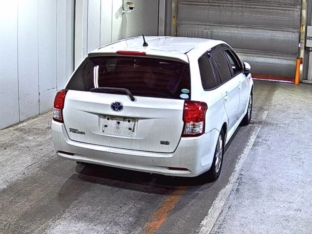 TOYOTA COROLLA FIELDER