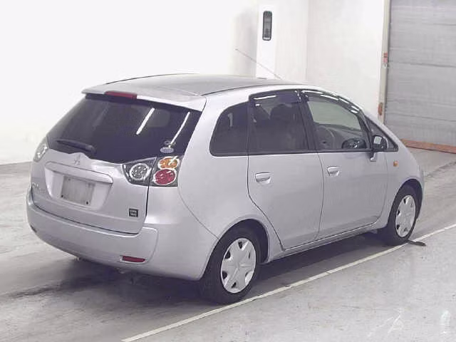 MITSUBISHI COLT PLUS
