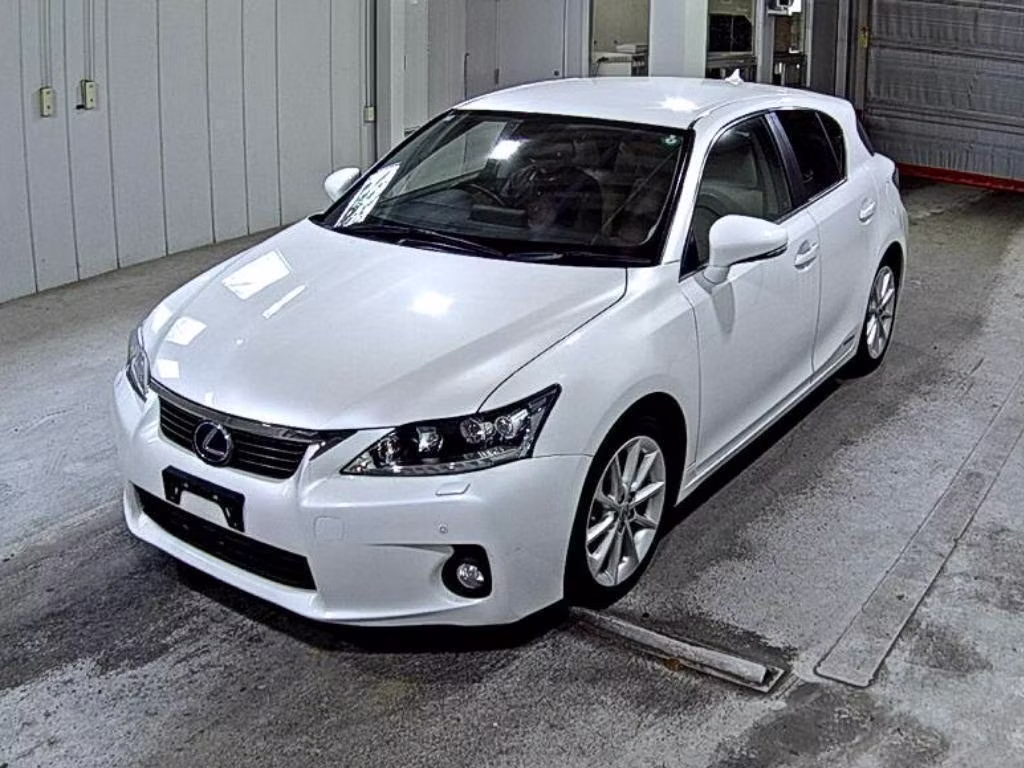 LEXUS CT200H