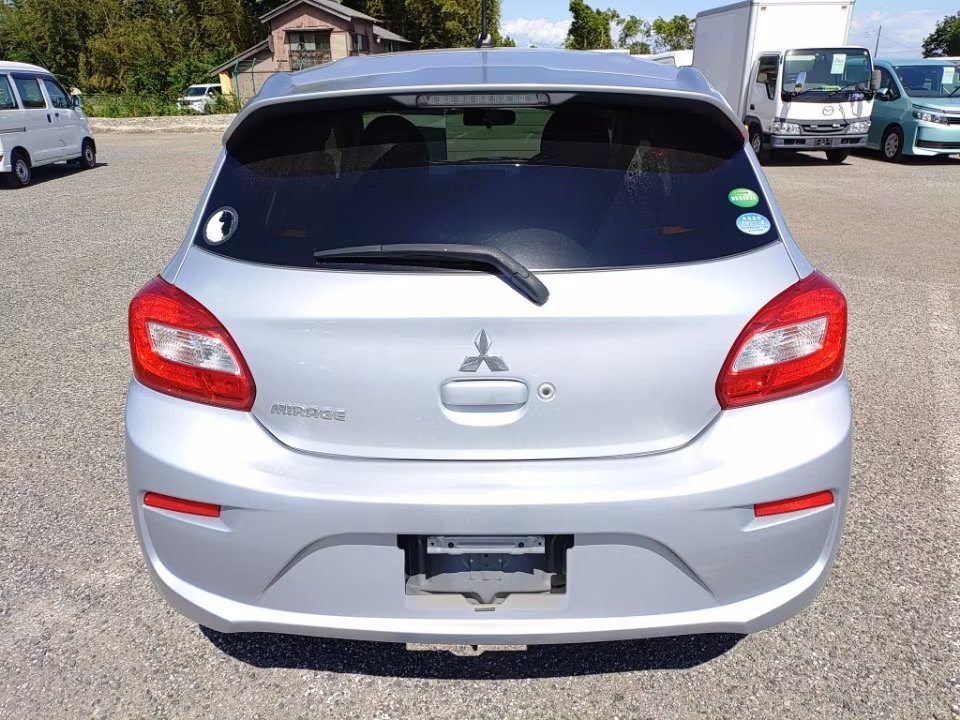 MITSUBISHI MIRAGE