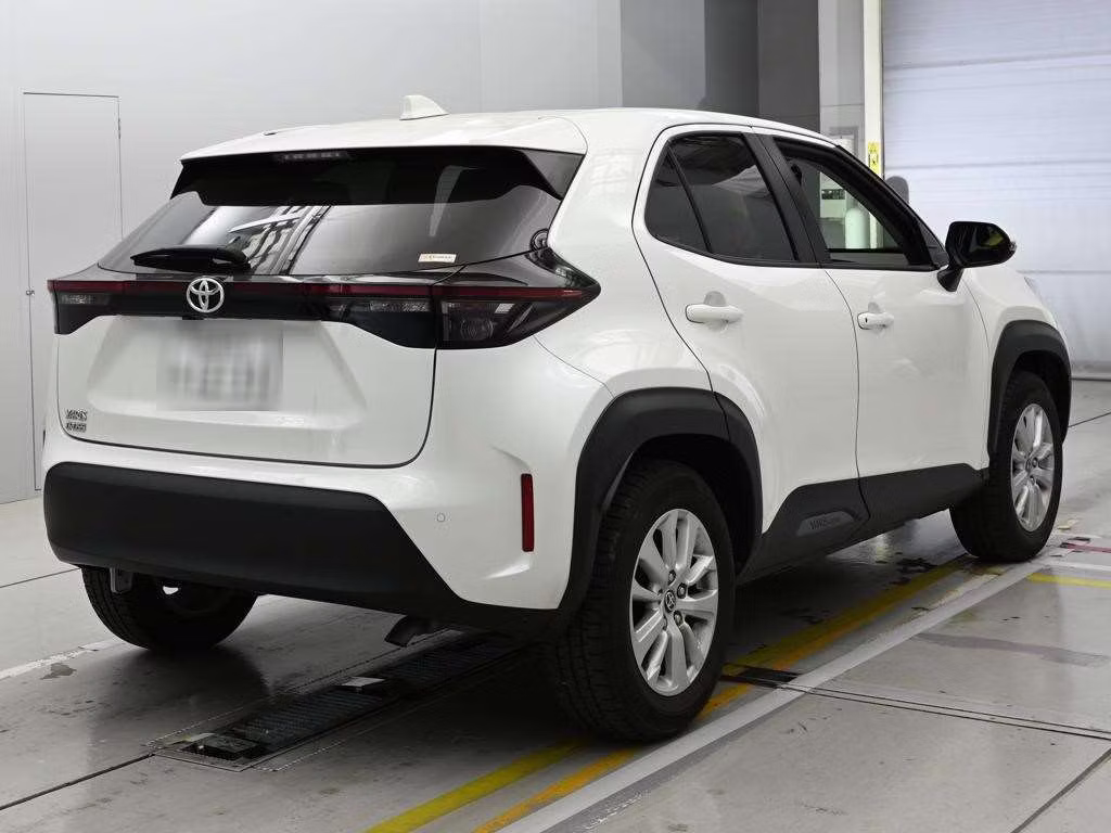 TOYOTA YARIS CROSS