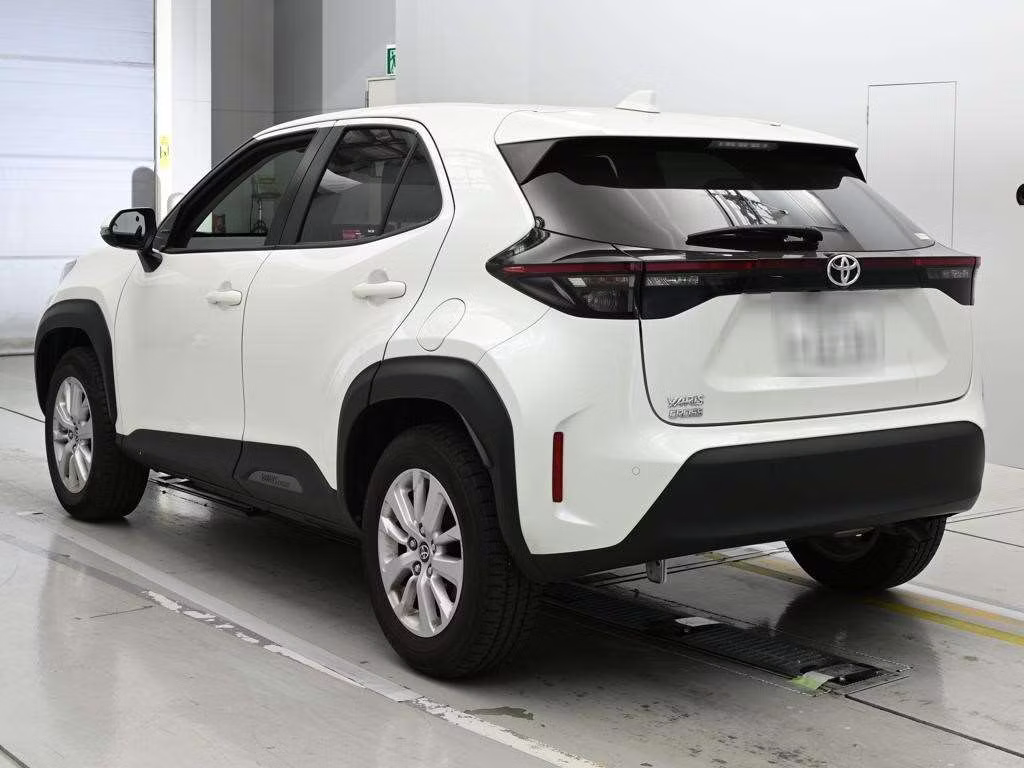 TOYOTA YARIS CROSS