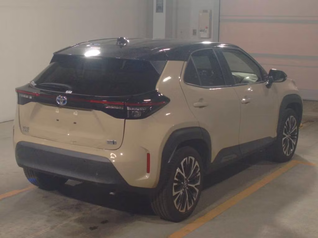 TOYOTA YARIS CROSS