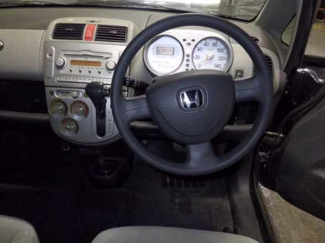 HONDA LIFE
