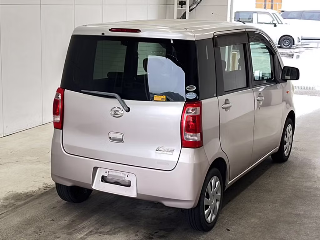 DAIHATSU TANTO EXE