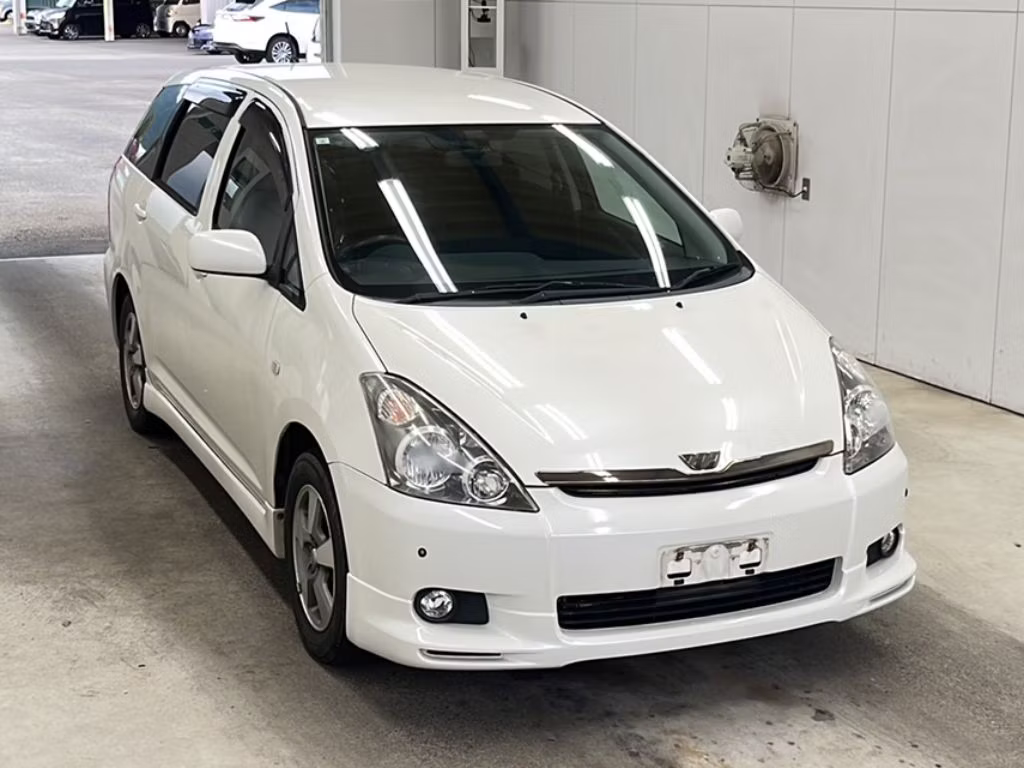 TOYOTA WISH