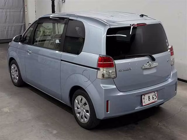 TOYOTA SPADE