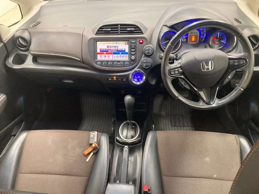 HONDA FIT SHUTTLE
