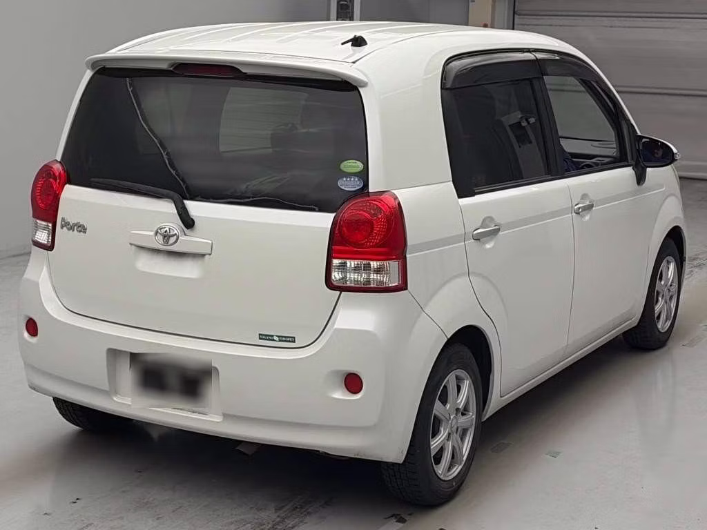 TOYOTA PORTE