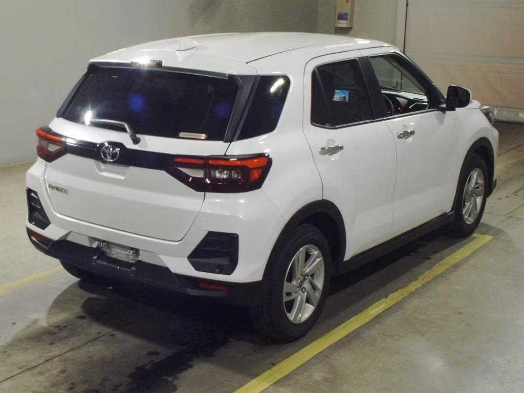 TOYOTA RAIZE