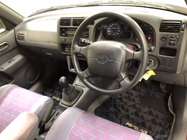TOYOTA RAV4