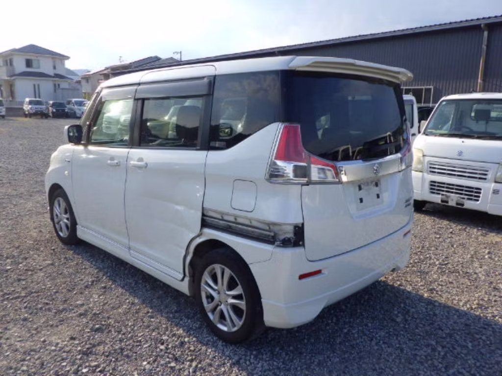 SUZUKI SOLIO