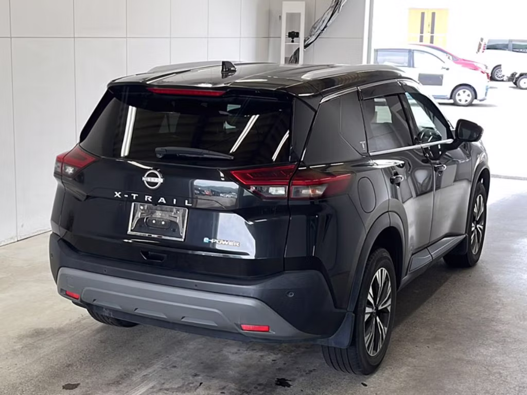 NISSAN X-TRAIL