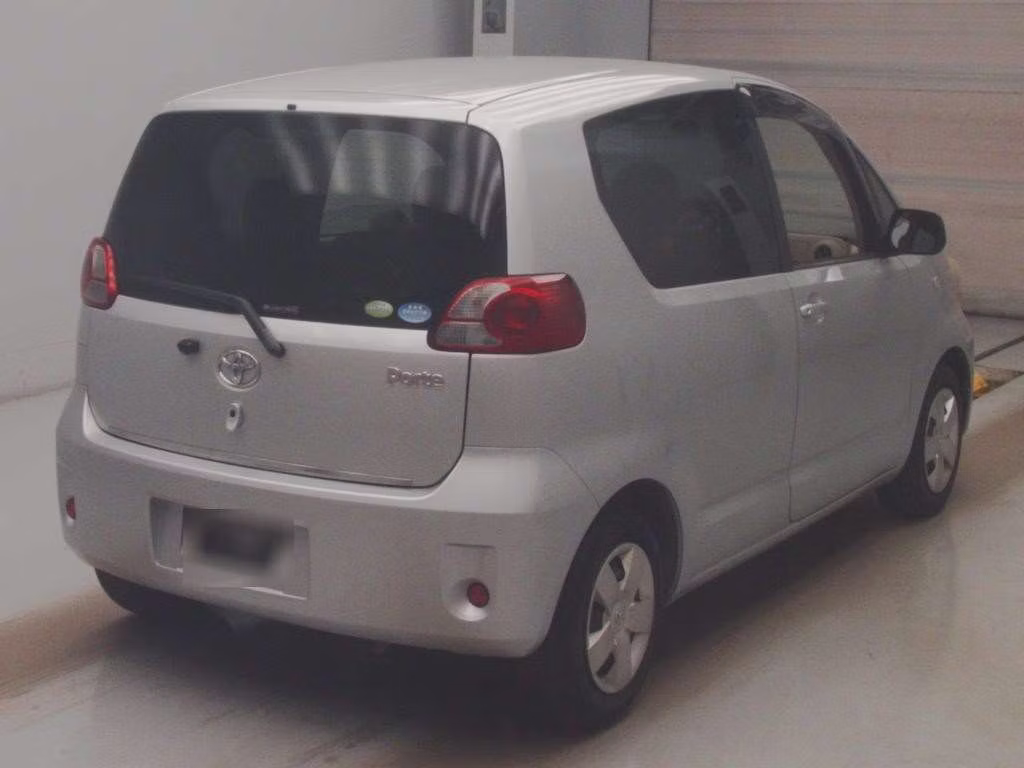 TOYOTA PORTE