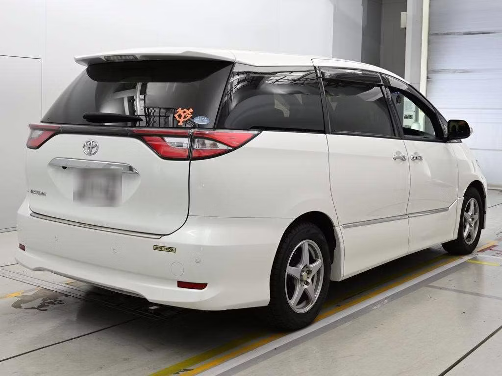 TOYOTA ESTIMA