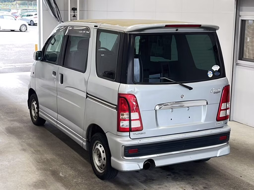 DAIHATSU ATRAI