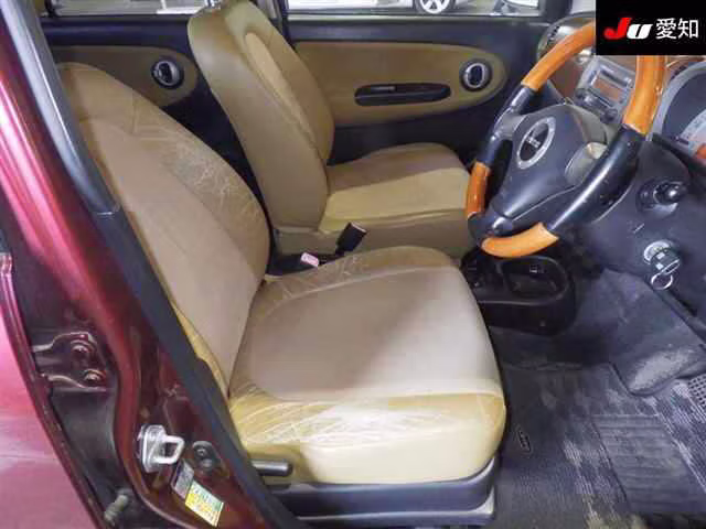 DAIHATSU MIRA GINO