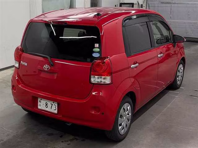 TOYOTA PORTE