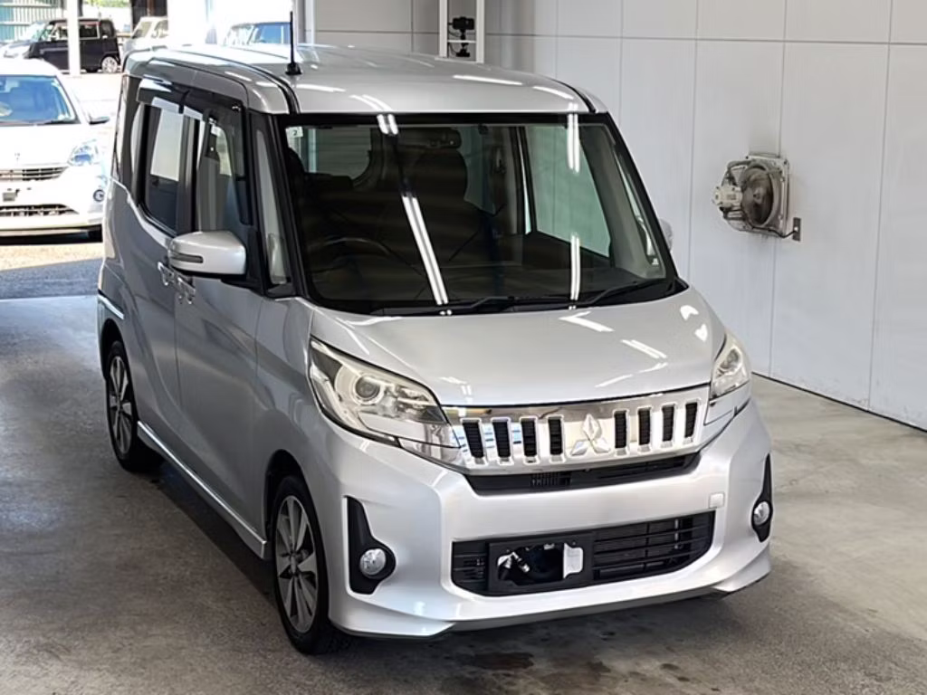 MITSUBISHI EK SPACE